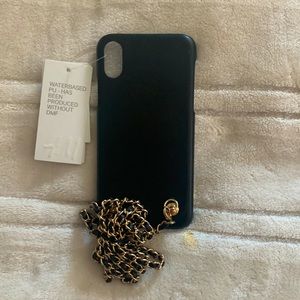 H&M womens iPhone X case with chain- NWT